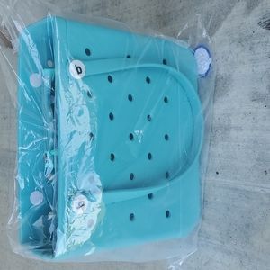 OG Turquoise baby bogg bag never been used!!!